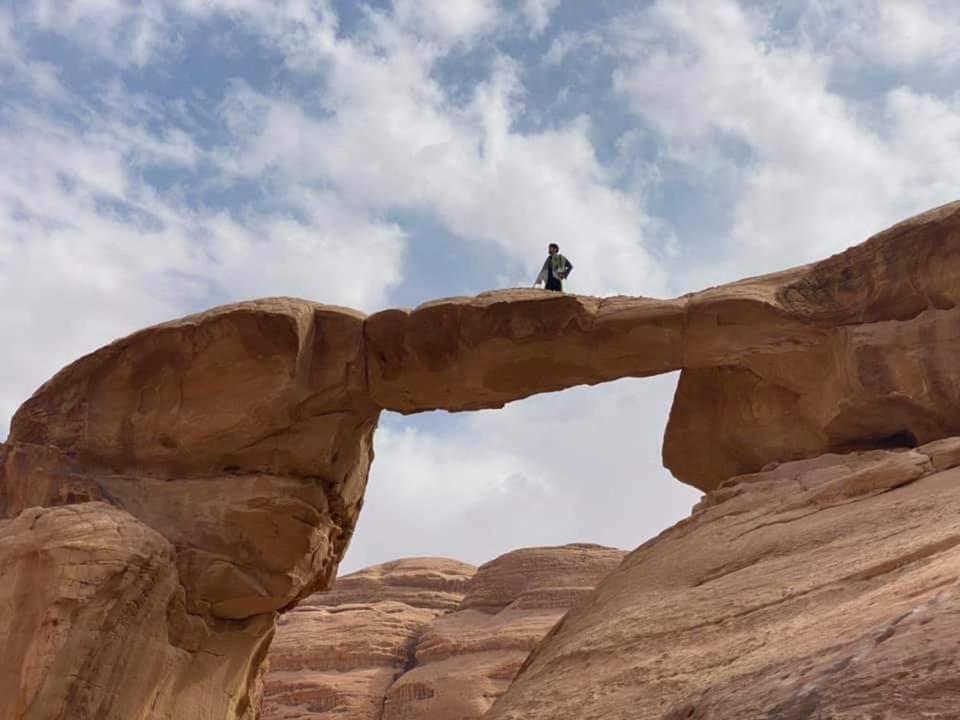 Bedouin Holidays Camp And Jeep Tours 瓦迪拉姆 外观 照片