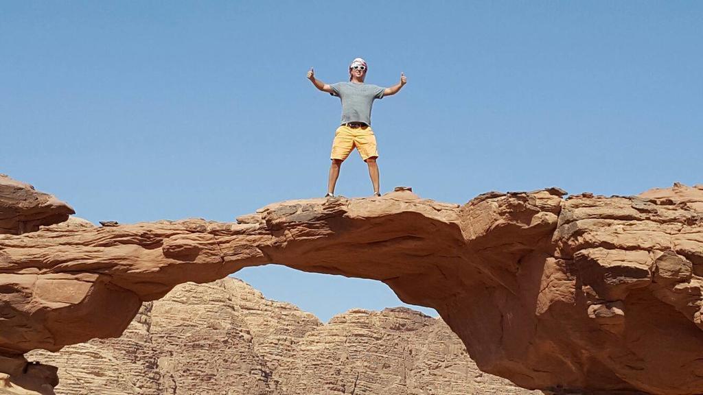 Bedouin Holidays Camp And Jeep Tours 瓦迪拉姆 外观 照片